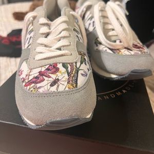 COPY - Innkas Shoes, size 7